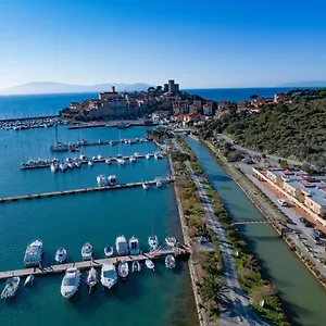 La Vista Sul Porto Talamone