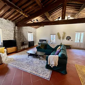 Servigliana Ferienhaus