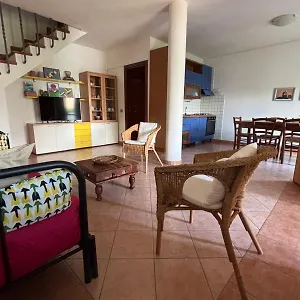Del Sole Appartamento Àrbatax